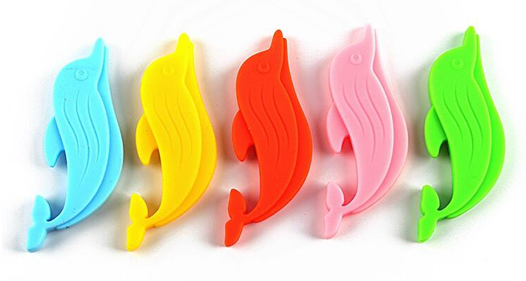 Cute Dolphin Silicone Teether Cute Dolphin Silicone Teether