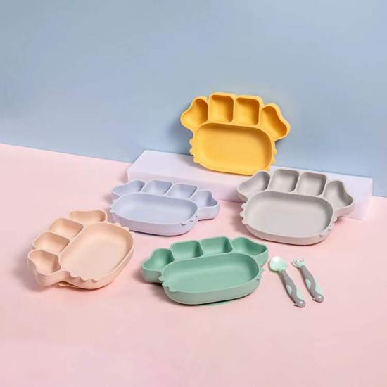 Children's silicone dinner plate with strong suction